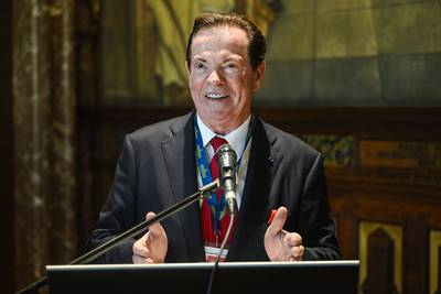 Ghelamco verkoopt hoteltoren in Warschau