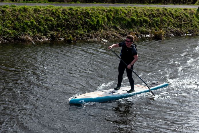 Suppen of peddelsurfen wordt steeds populairder, ook in het Waasland.