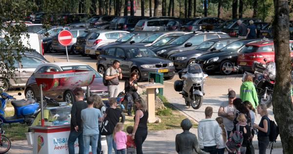 Enkele #motorrijders zorgen voor gevaarlijke situaties op de #Posbank.
