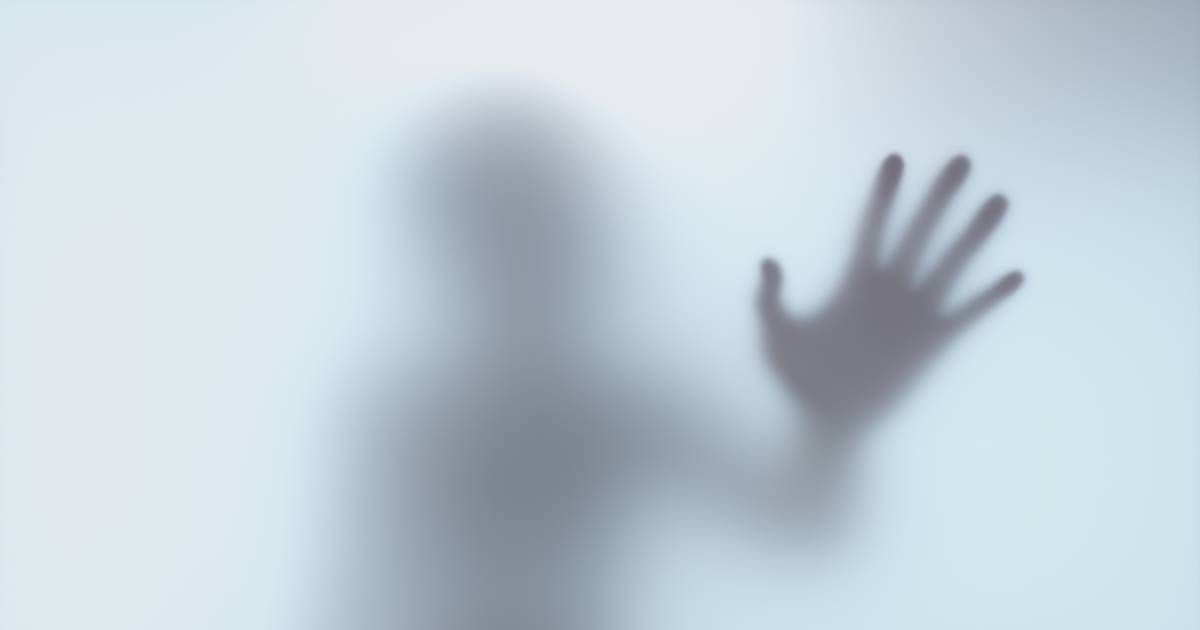 Dronken man die na ongeluk in ziekenhuis belandde zou daar al eerder misbruikte vrouw hebben verkracht.