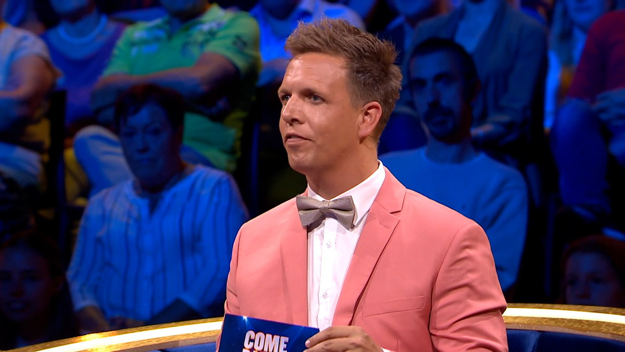 Come Dance With Me - SHOW (BEL 2022) - s01e01 - caption: James Cooke Beeld SBS BE