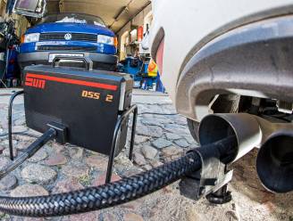 Nieuw uitstootschandaal in de maak? Europese Commissie vermoedt gesjoemel met CO2-test auto's