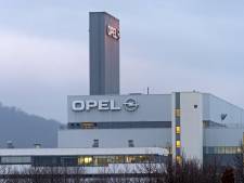 La pénurie de puces dans l'automobile continue de frapper: Opel tire le frein à main