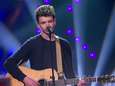 Met enkel zijn stem en gitaar blaast deze 13-jarige Josje, Sean en Laura omver