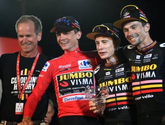 Richard Plugge over Vuelta-succes en toekomst zonder Jumbo: ‘Dit is niet normaal in een professionele sport’