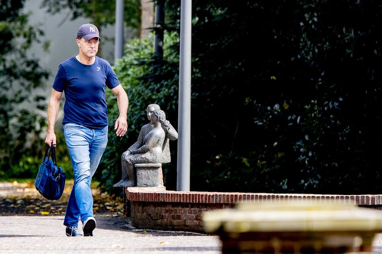Demissionair premier Mark Rutte  arriveert bij het Catshuis.  Beeld ANP