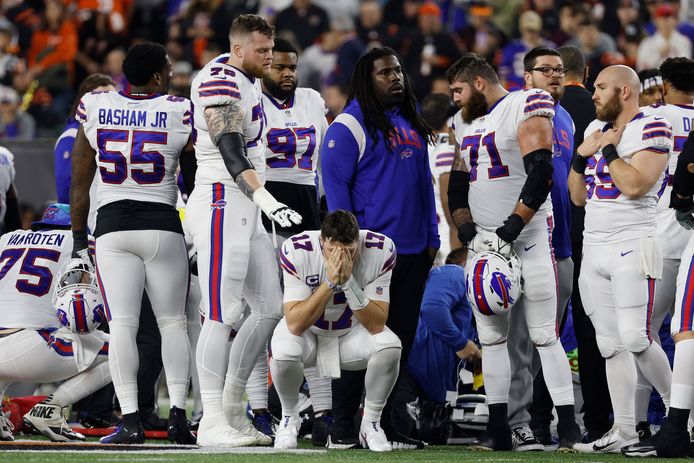 Dread on the faces of Buffalo Bills players.