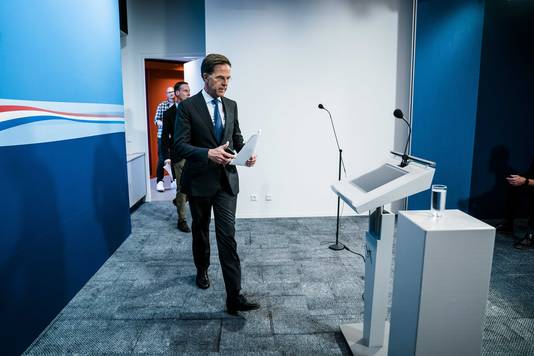 Prime Minister Rutte addresses the press after the Council of Ministers.