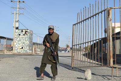 Iran builds wall on border with Afghanistan