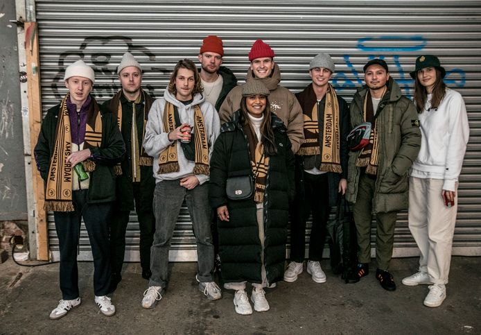Het team van FreshCotton, de vetste en grootste streetwearwebshop van ­Nederland, nee, van de wereld.
