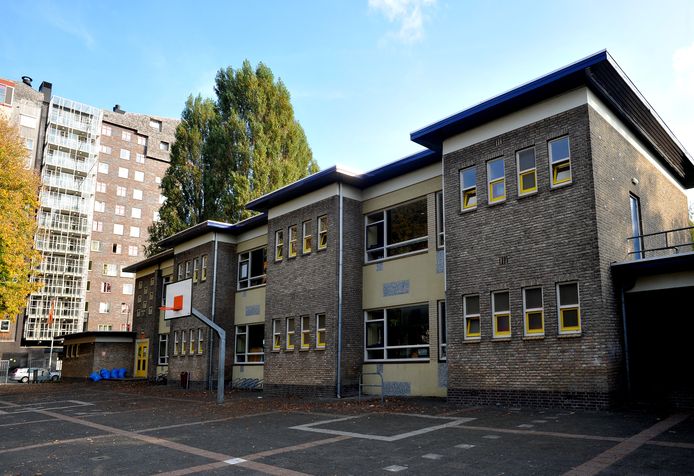 renovatie-albatros-na-twintig-jaar-nu-echt-in-aantocht-dordrecht-ad-nl