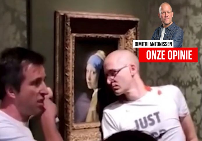 Donderdag kleefde een Belgische activist zich vast aan het wereldberoemde schilderij ‘Meisje met de Parel’ van Vermeer