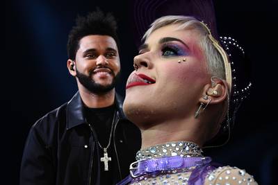 Katy Perry en The Weeknd betrapt tijdens intieme 'dinerdate'