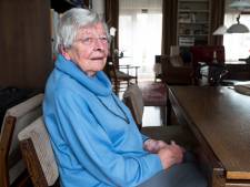 Dicky (92) groeide op in buurt van Jodenhuis: in één nacht werden alle 60 bewoners weggevoerd  