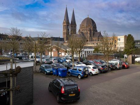 Woningbouw op Bezorgershof in hartje Geldrop blijft nog hoofdpijndossier, ook voor nieuwe wethouder