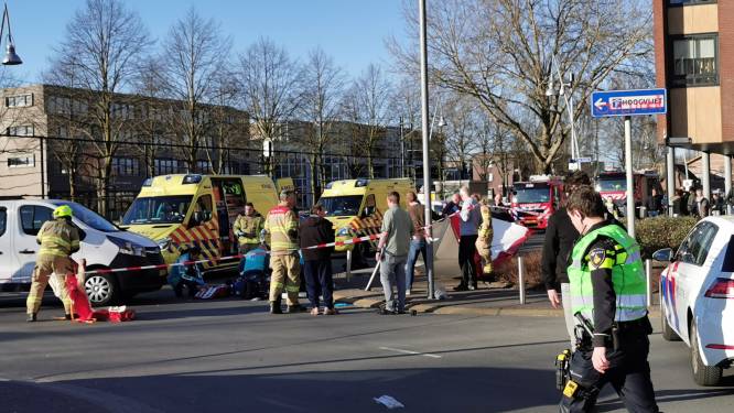 Vrouw reed ‘knuffelbeer’ Ben (64) dood: ‘Gas gegeven en meerdere malen over hem heen gereden’