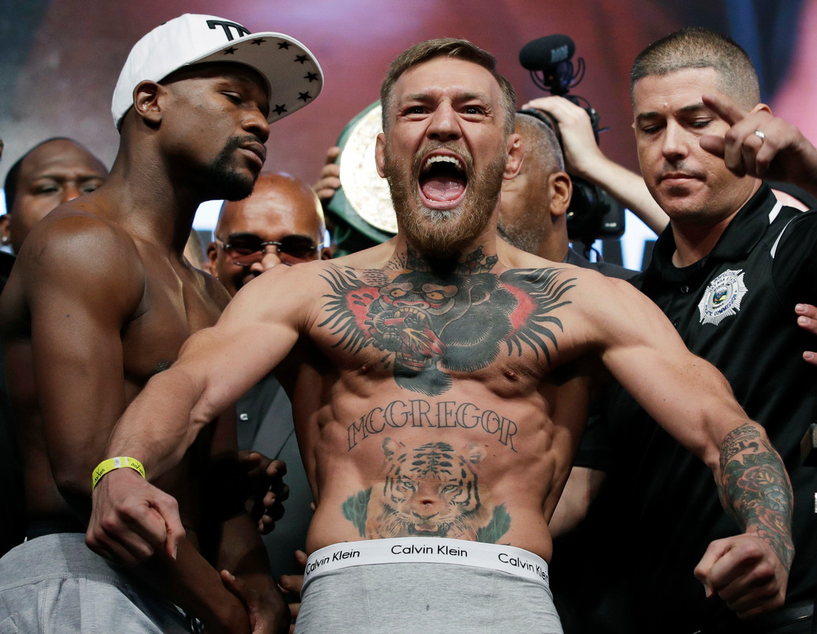 Conor McGregor gaat weer kooivechten Foto