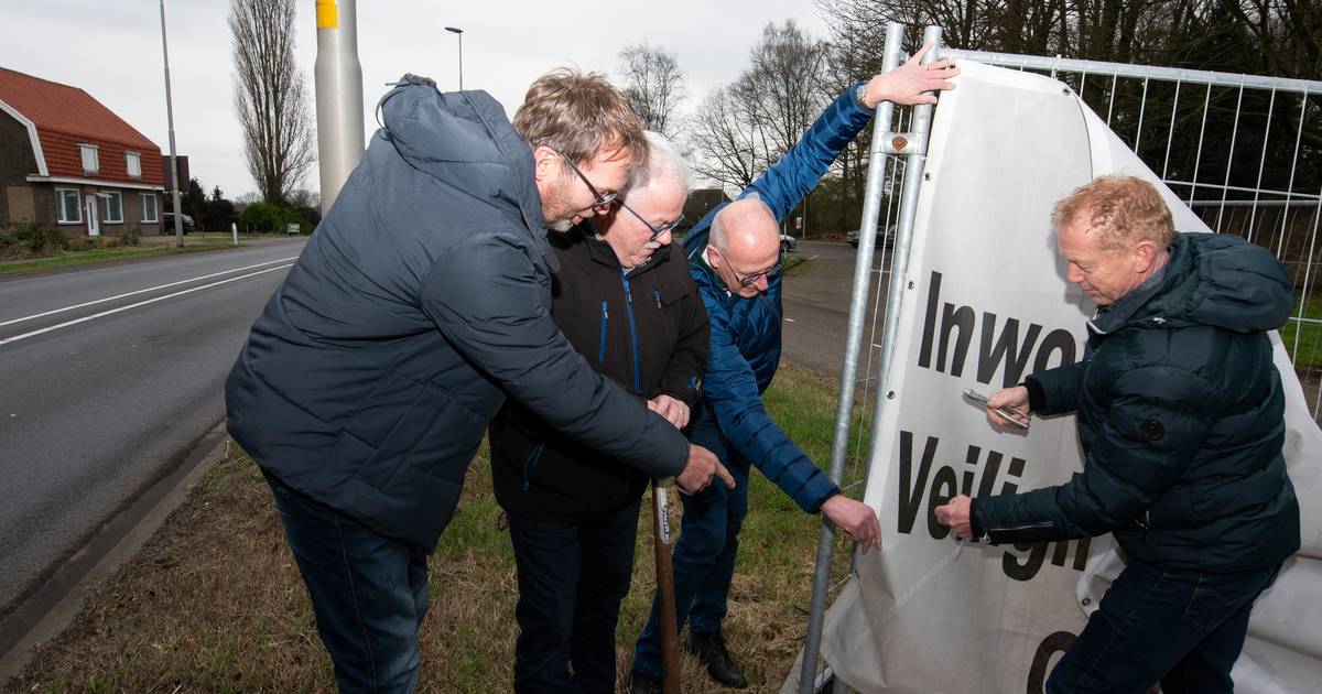 Ook goed nieuws mag gevierd worden: actieposters langs N35 in Mariënheem kunnen weg