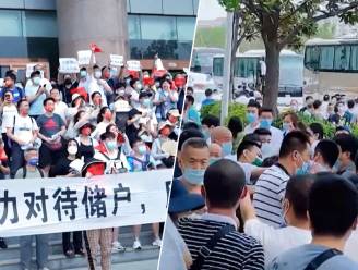 Massaal protest aan Chinese bank: “Geef ons ons spaargeld terug”