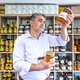 Online honingwinkel van imker uit Utrechtse volksbuurt bloeit op dankzij corona