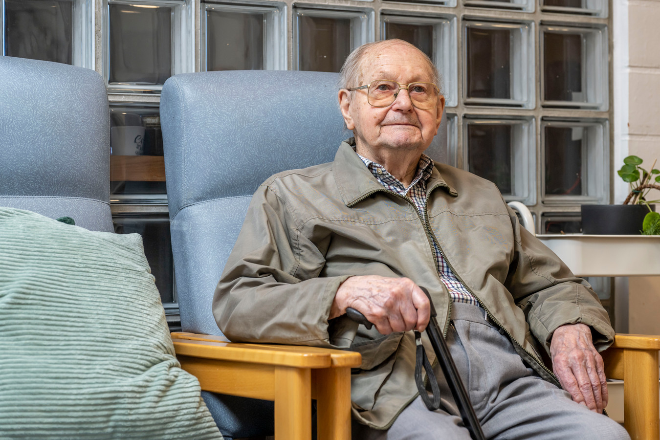 Oudste man van belgi woont in sint niklaas goed humeur is geheim