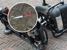 Leroy helpt scootmobieler op de grond, maar die richt groot mes naar hem: ‘Voortaan denk ik twee keer na’