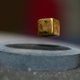 "Enorme openbaring natuurkunde": vlakke materialen veranderen in magneet als ze worden verbogen