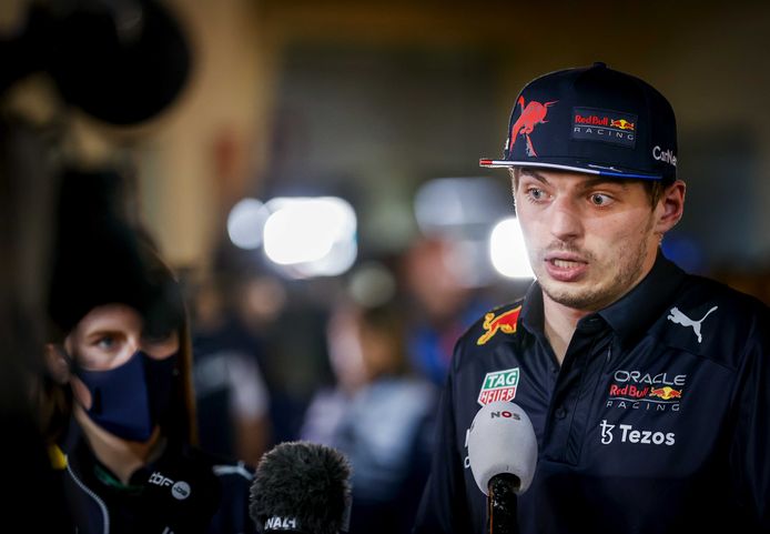 2022-03-20 19:55:59 BAHREIN - Max Verstappen na afloop van de Bahrain F1 Grand Prix op het Bahrain International Circuit op 20 maart 2022 in Bahrein, Bahrein. ANP ROBIN VAN LONKHUIJSEN