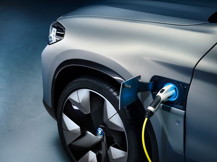 Het studiemodel van de komende, elektrische BMW iX3
