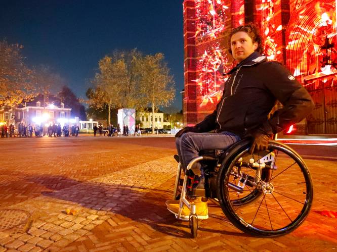Is Glow in Eindhoven rolstoelvriendelijk? Hoe bevalt een avondje ‘Glowen’ op zithoogte?