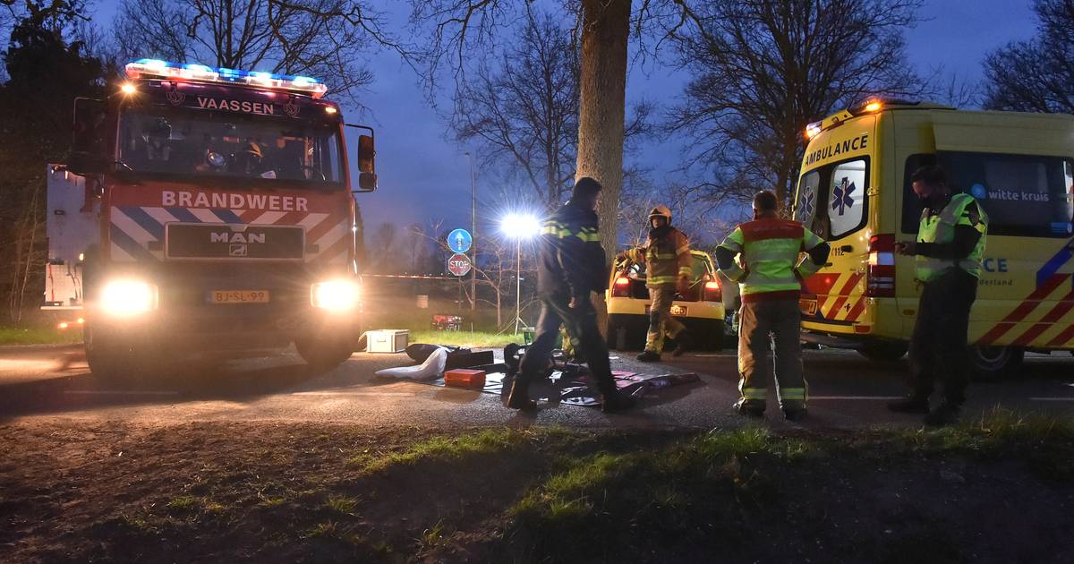 Ernstig ongeluk met twee gewonden in Vaassen.