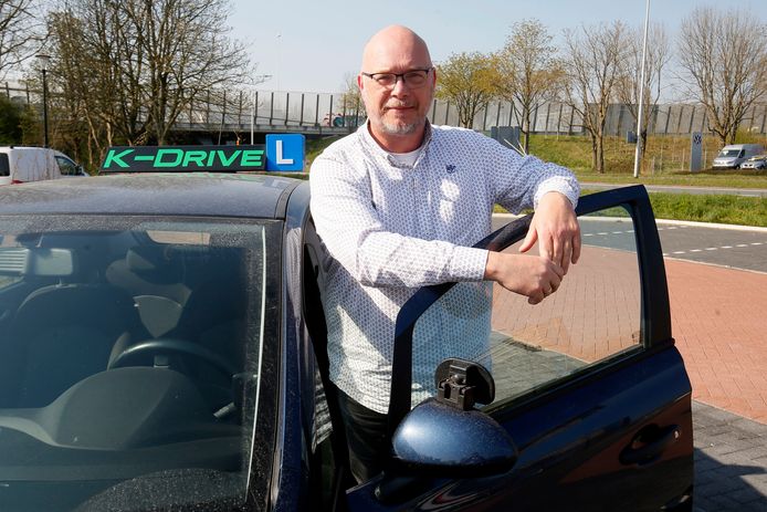 Rijschoolhouder Erik Leenheer