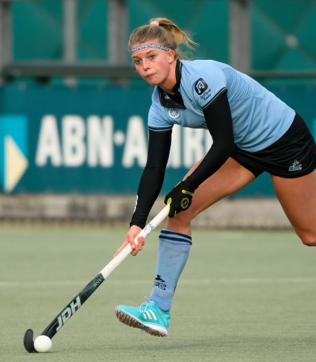 Isis (20) niet goed genoeg voor Jong Oranje, maar wel voor het ‘grote Oranje’: ‘Grappig dat ze ons sturen’