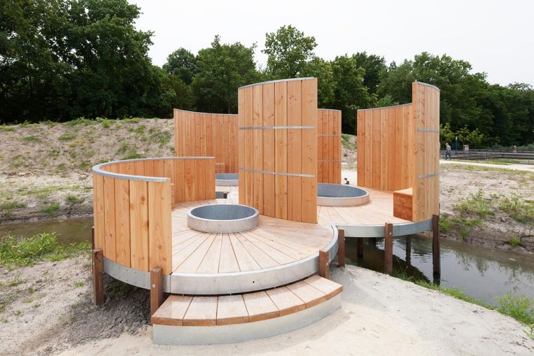 Brug van Gabriel Lester in Hortus Haren. Beeld Goto: Désirée van Hoek
