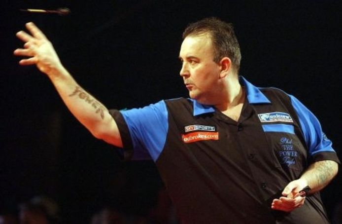 Darter Phil Taylor in Nijmeegs café | Nijmegen | gelderlander.nl