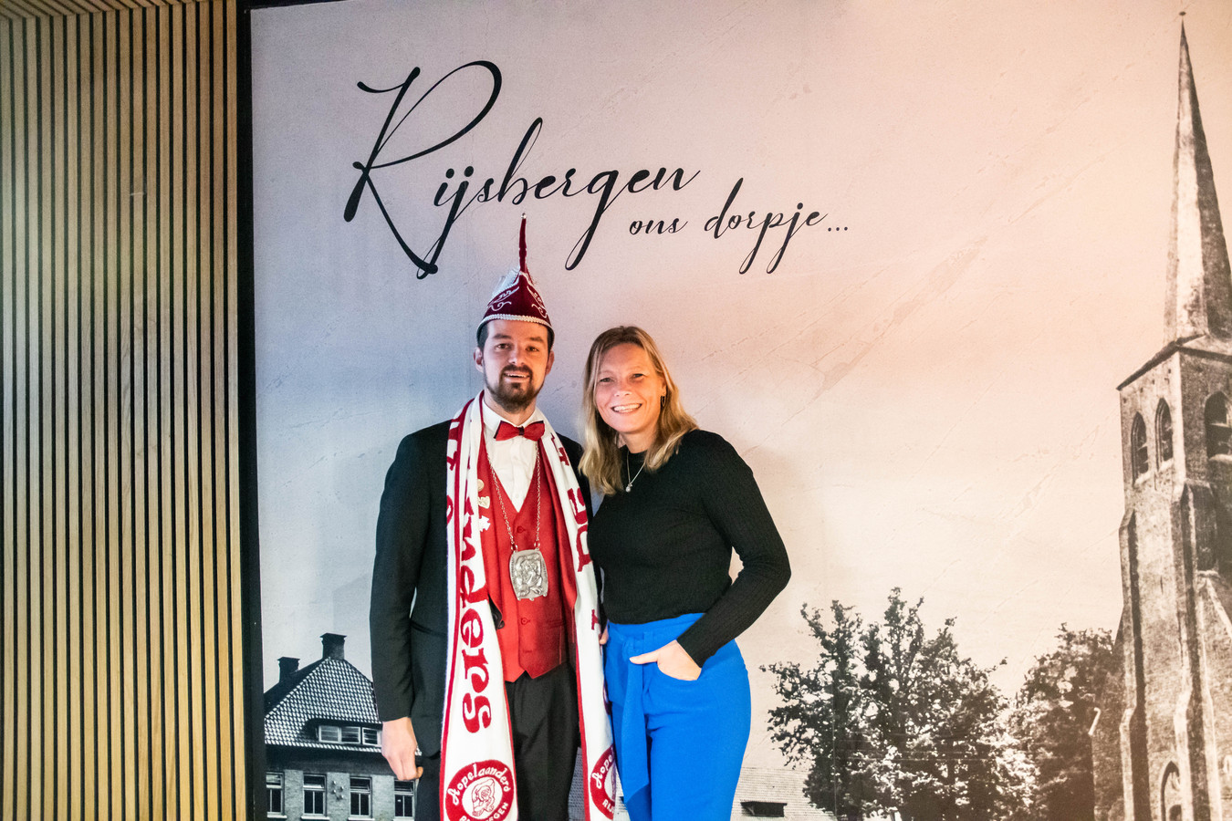 tien-keer-een-volle-zaal-is-voor-de-bonte-avond-in-rijsbergen-een-koud