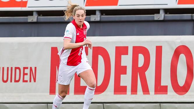 Marjolijn van den Bighelaar gaf geen cent meer voor zo’n lange carrière bij Ajax: ‘Daarom ben ik er zo ongelooflijk trots op’