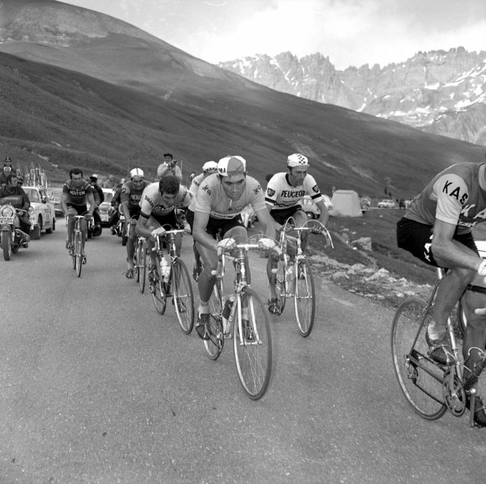 Hier in het wiel van Merckx in de Tour van 1969.