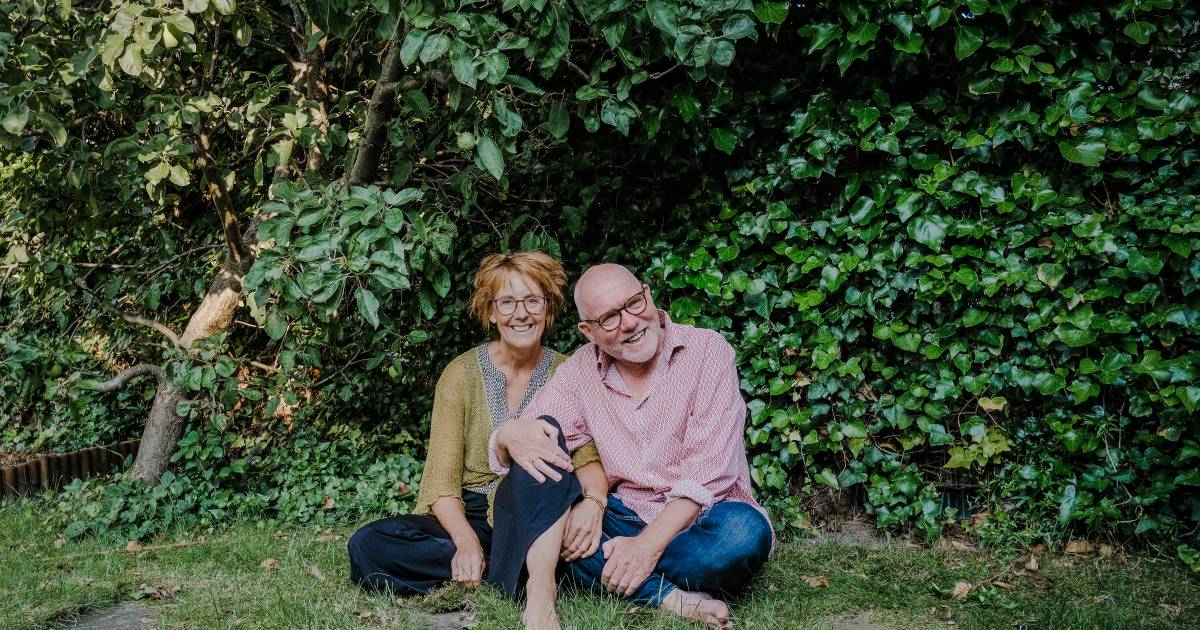 Henry droeg roze tuinbroeken en make-up, Edith vond hem ...