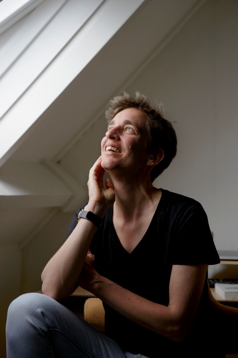 ‘We zijn iets als de norm gaan hanteren en vervolgens is iedereen die erbuiten valt in de war. Dat heb ik willen aankaarten.’ Beeld  Pauline Niks