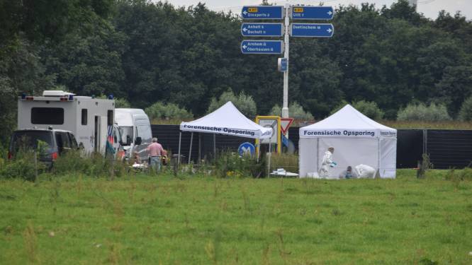 Wie is dode man in Breedenbroek? Politie schakelt hulp in van automobilisten uit grensgebied