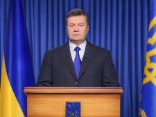 Viktor Ianoukovitch limoge le chef des armées