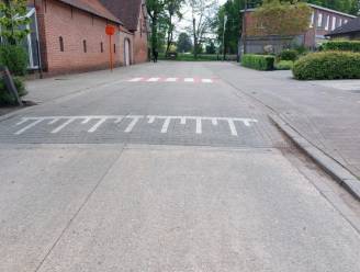 Verkeersdrempel in Ter Laken wordt heraangelegd: “Krijgt een minder steile helling”