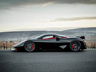 "SSC Tuatara overtreft 483 km/u en is nu snelste auto ter wereld"