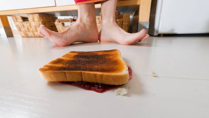 Dit is waarom de 5-secondenregel als je eten laat vallen niet altijd geldt