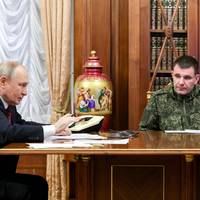 Russische activisten maken jacht op Poetins trollenleger