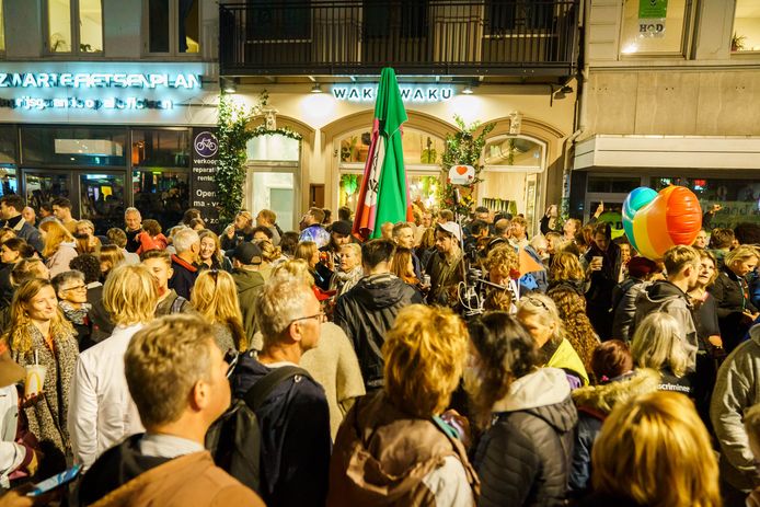 Demonstratie dinsdagavond bij Waku Waku.