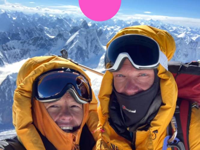 
“Gaat het goed aflopen? We hebben er veel vraagtekens bij.” Sofie (46) beklimt in 2022 de 7e hoogste berg op aarde met haar verloofde  
