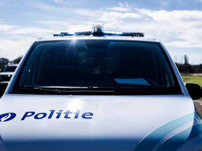 Vrouw (37) en kindje (5) lichtgewond na botsing in Hasselt 