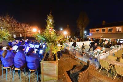 Het eigen ijsbaantje van Langeweg is die blauwe plekken dubbel en dwars waard